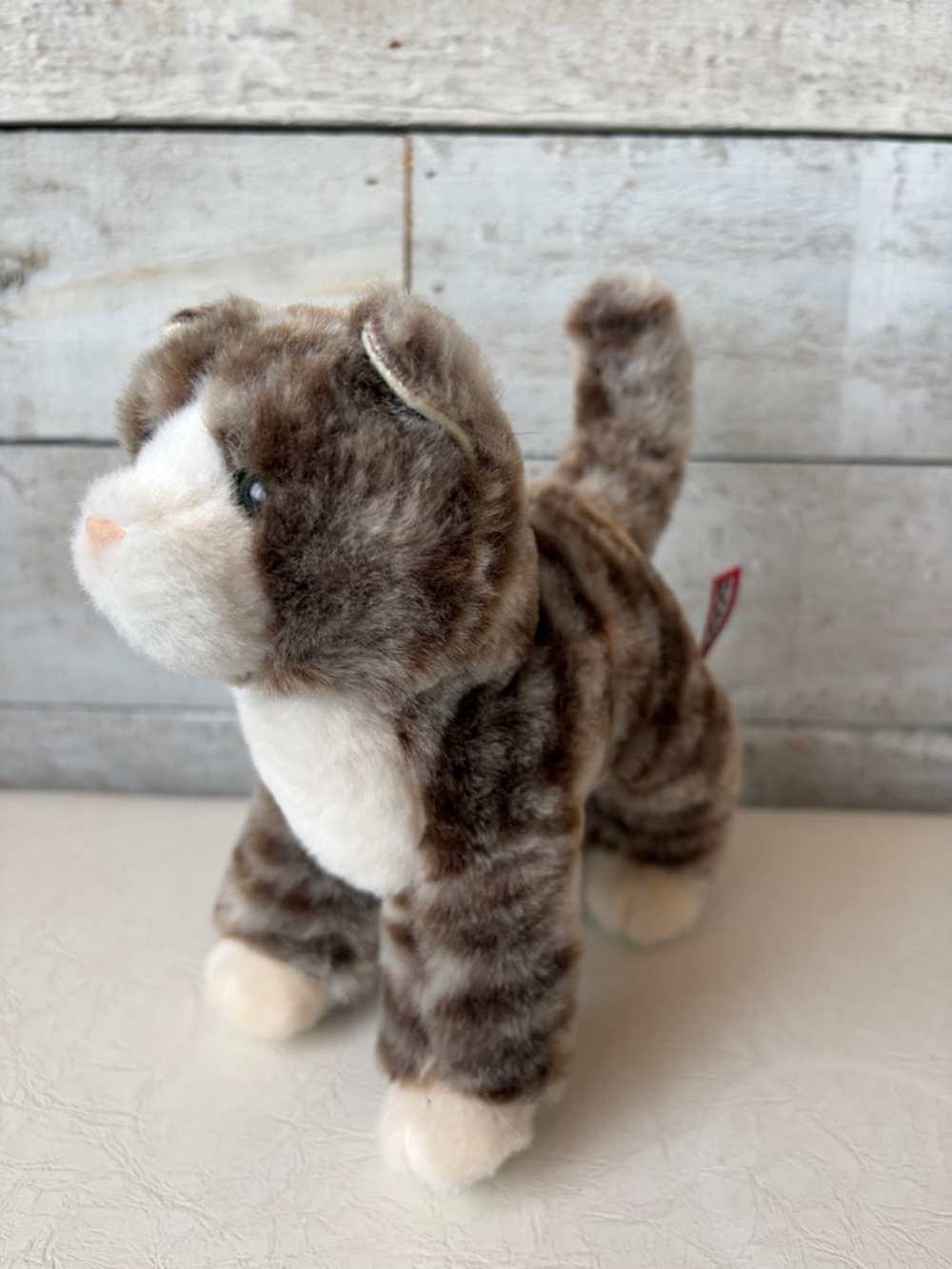 Zigby Gray Stripe Cat